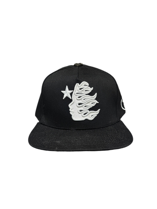 HELLSTAR LOGO (negro)