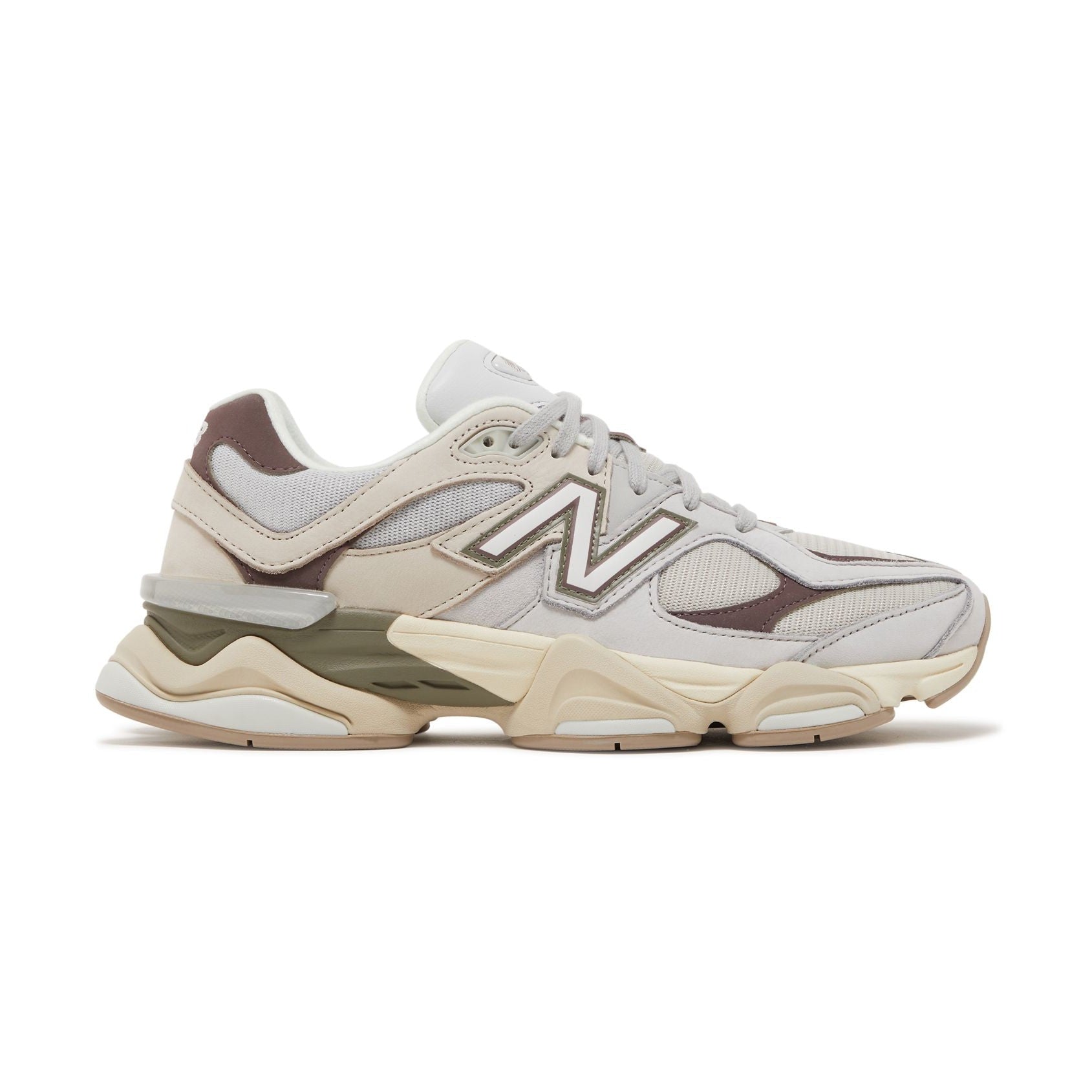 9060 'GREY MATTER TIMBERWOLF'