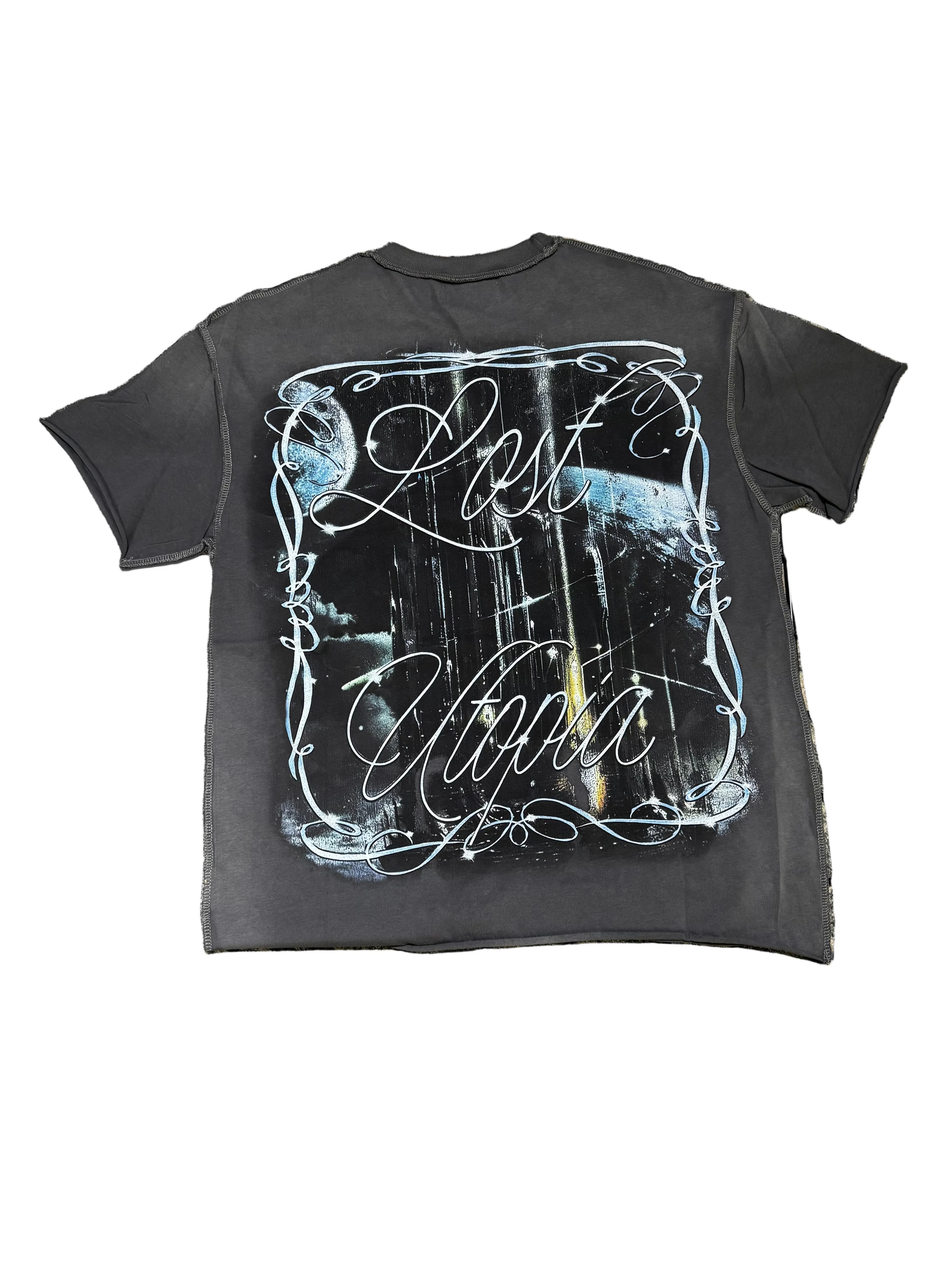 FIRST ROW WOLF DREAMS