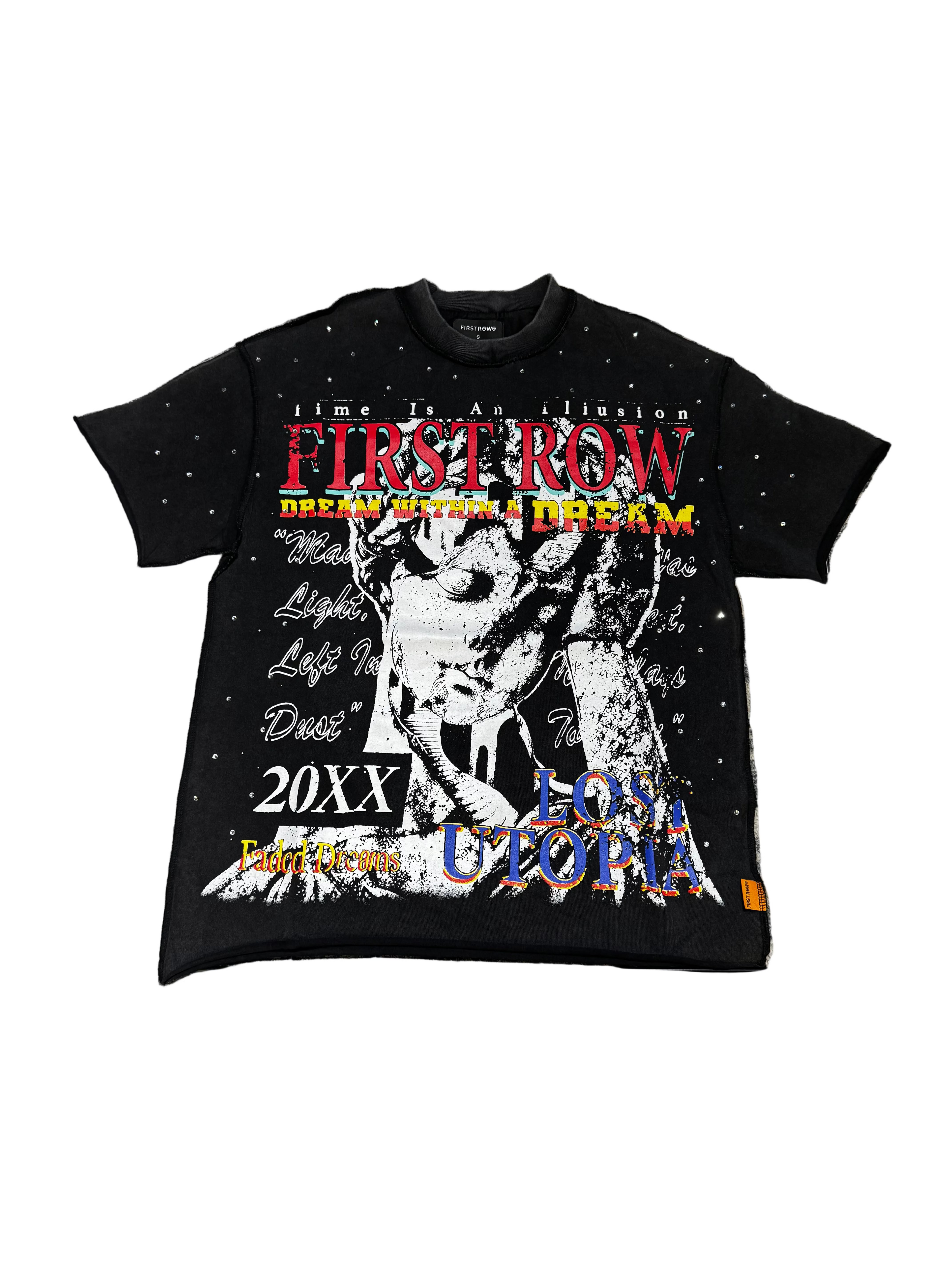 FIRST ROW LOST UTOPIA