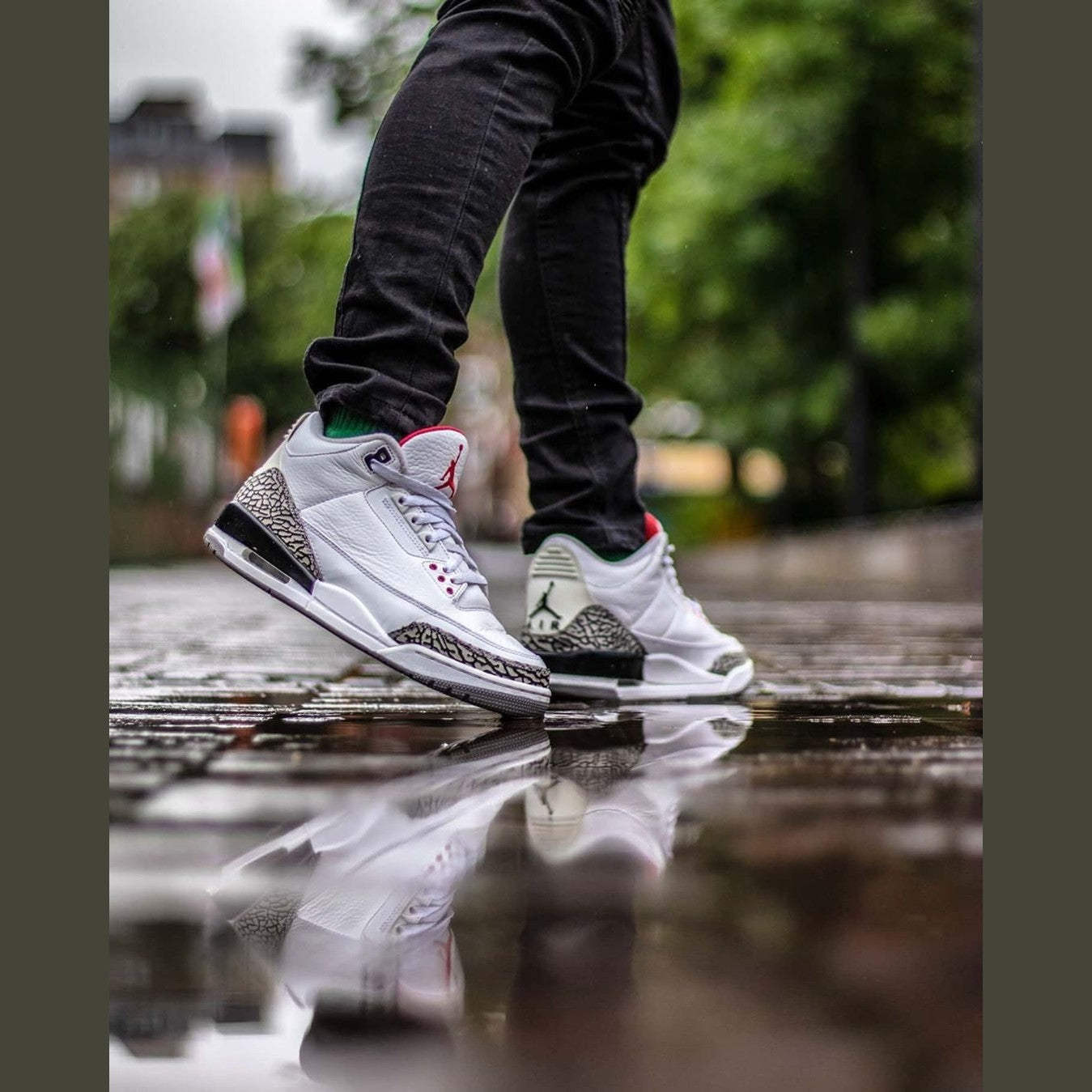 AIR JORDAN 3 RETRO 'WHITE CEMENT'