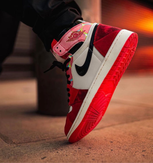 MARVEL X AIR JORDAN 1 RETRO HIGH OG 'NEXT CHAPTER'