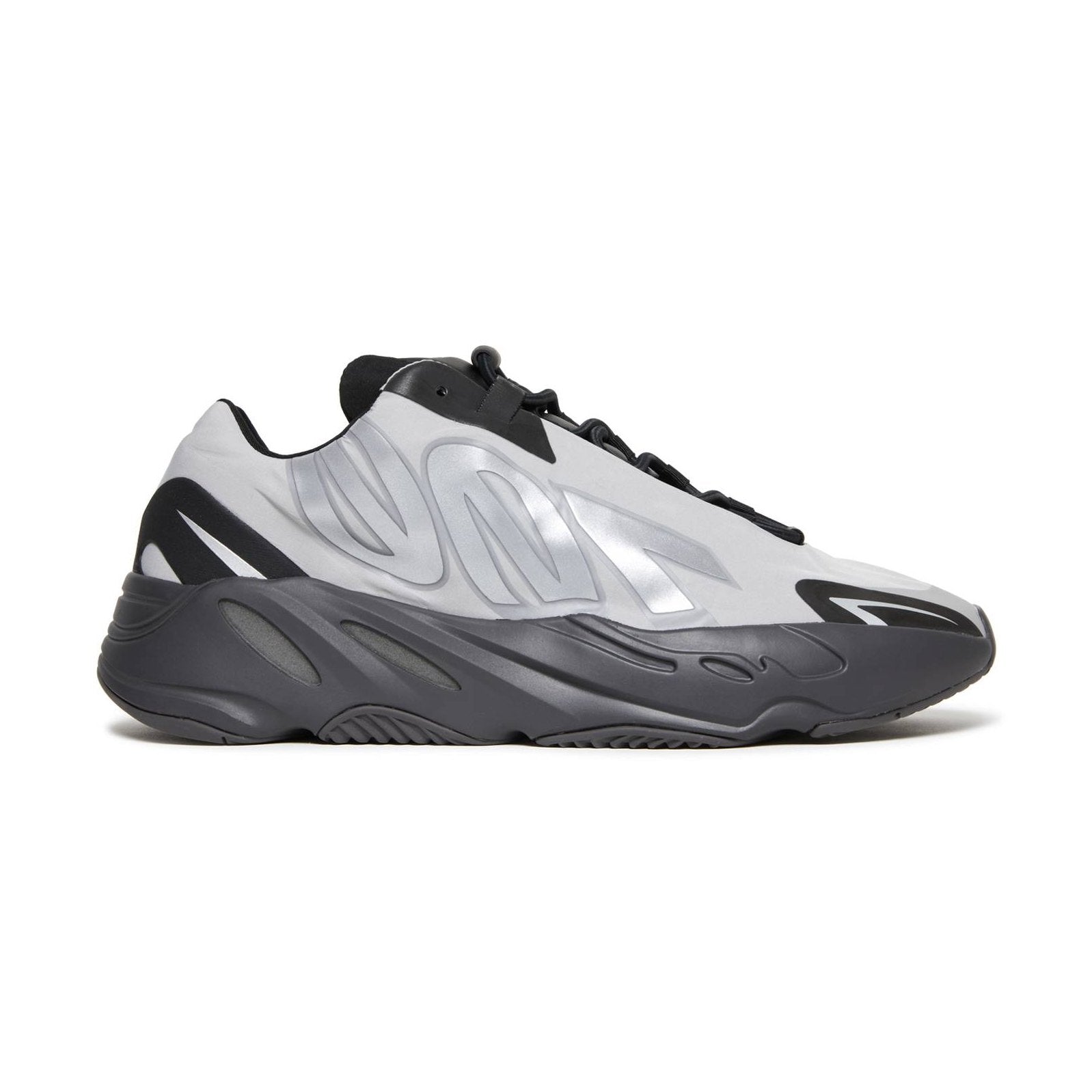 Yeezy BOOST 700 MNVN 'Metallic'