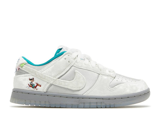 NIKE DUNK SB "ICE"