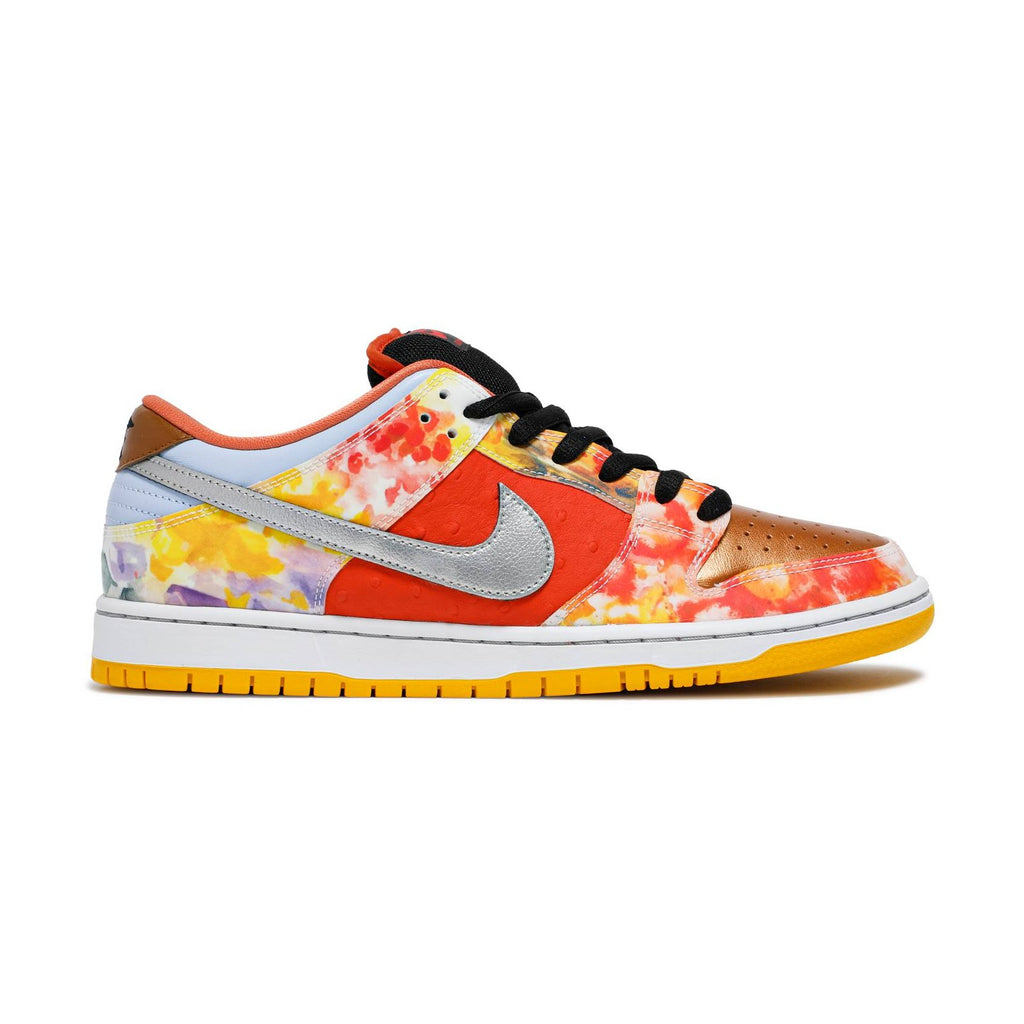 NIKE SB DUNK LOW "STREET HAWKER"