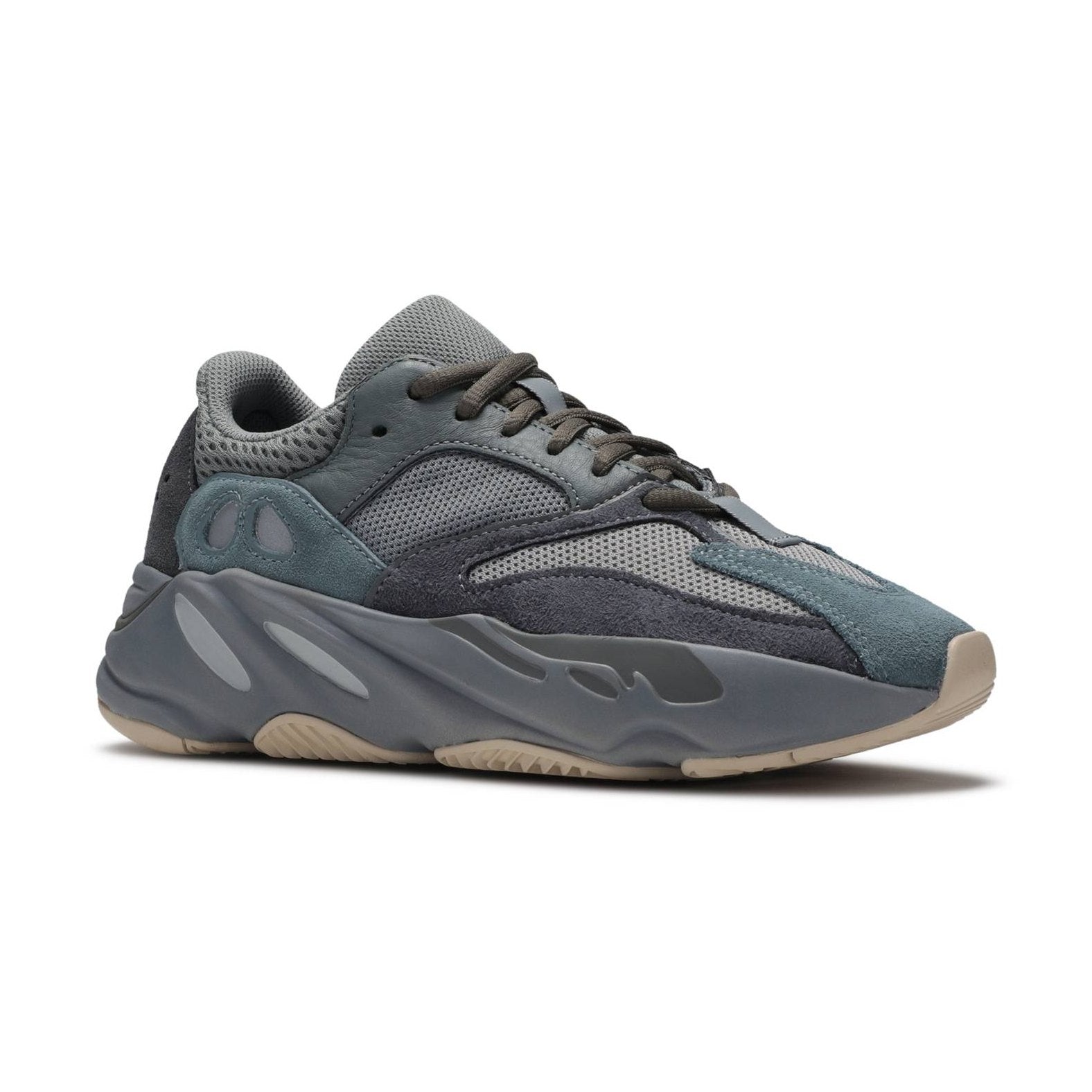 YEEZY 700 “TEAL BLUE”