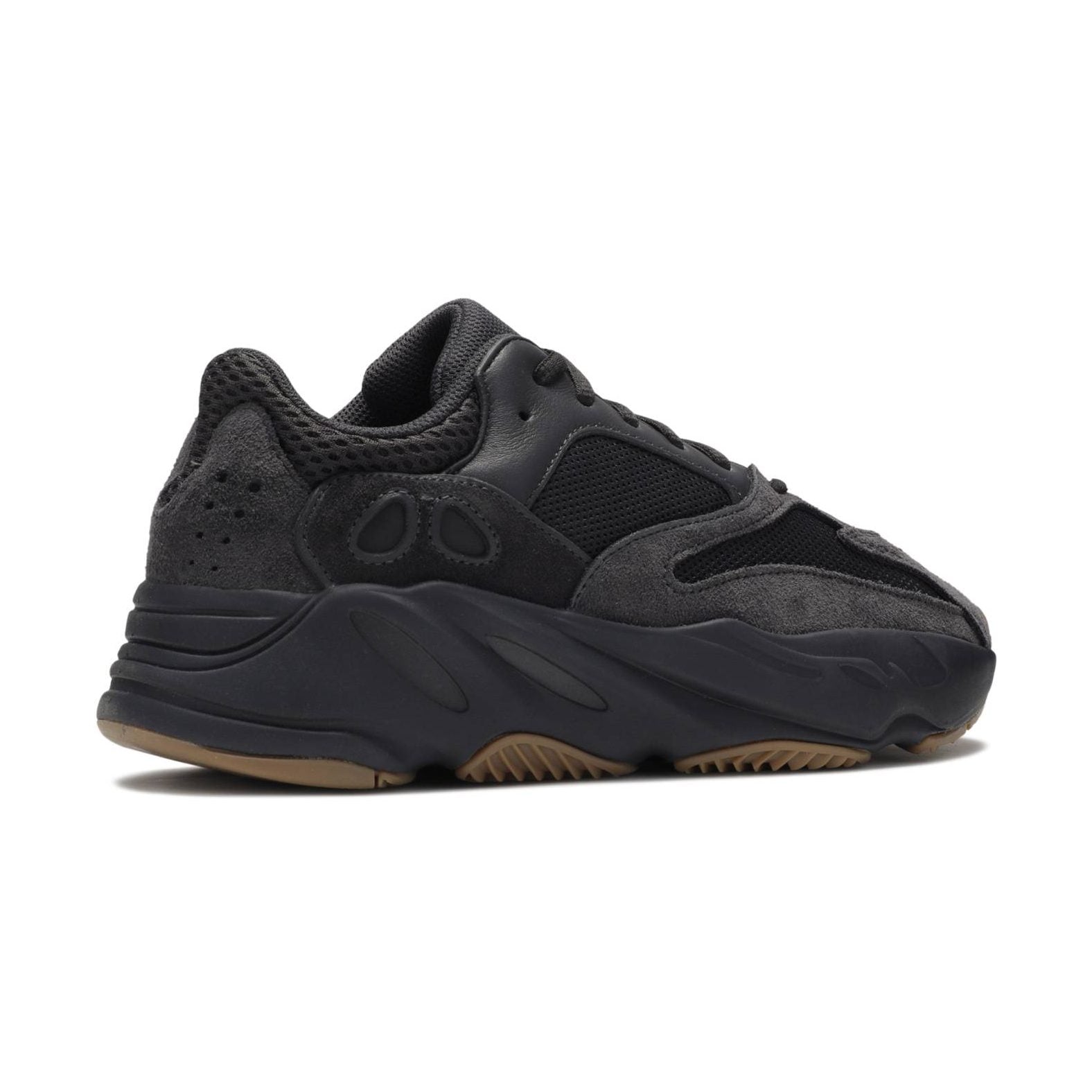 YEEZY 700 “UTILITY BLACK”