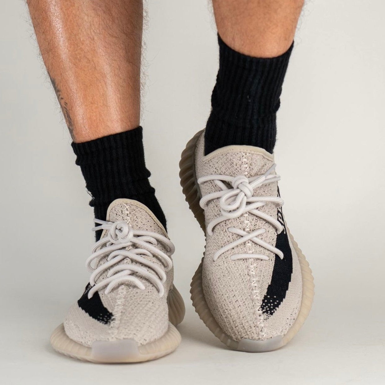 YEEZY BOOST 350 V2 "Begie / Black"
