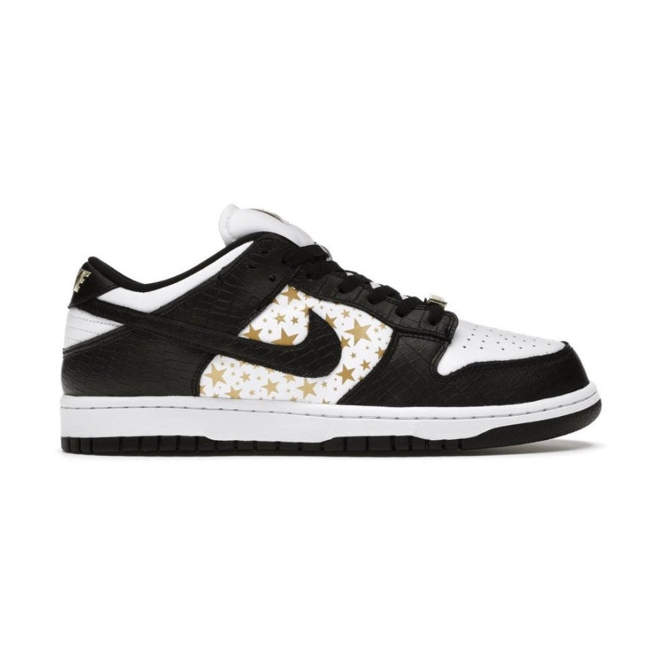NIKE SB DUNK LOW SUPREME STAR BLACK