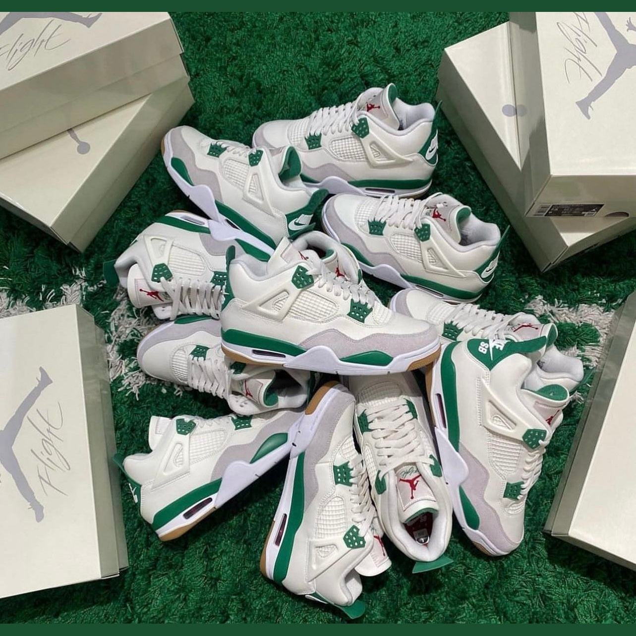 JORDAN RETRO 4 "PINE GREEN"
