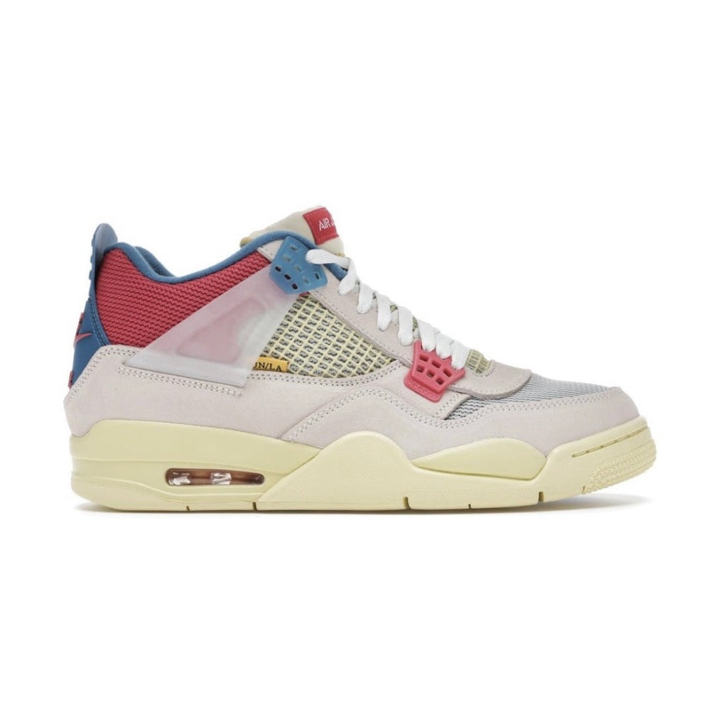 JORDAN RETRO 4 “GUAVA ICE”