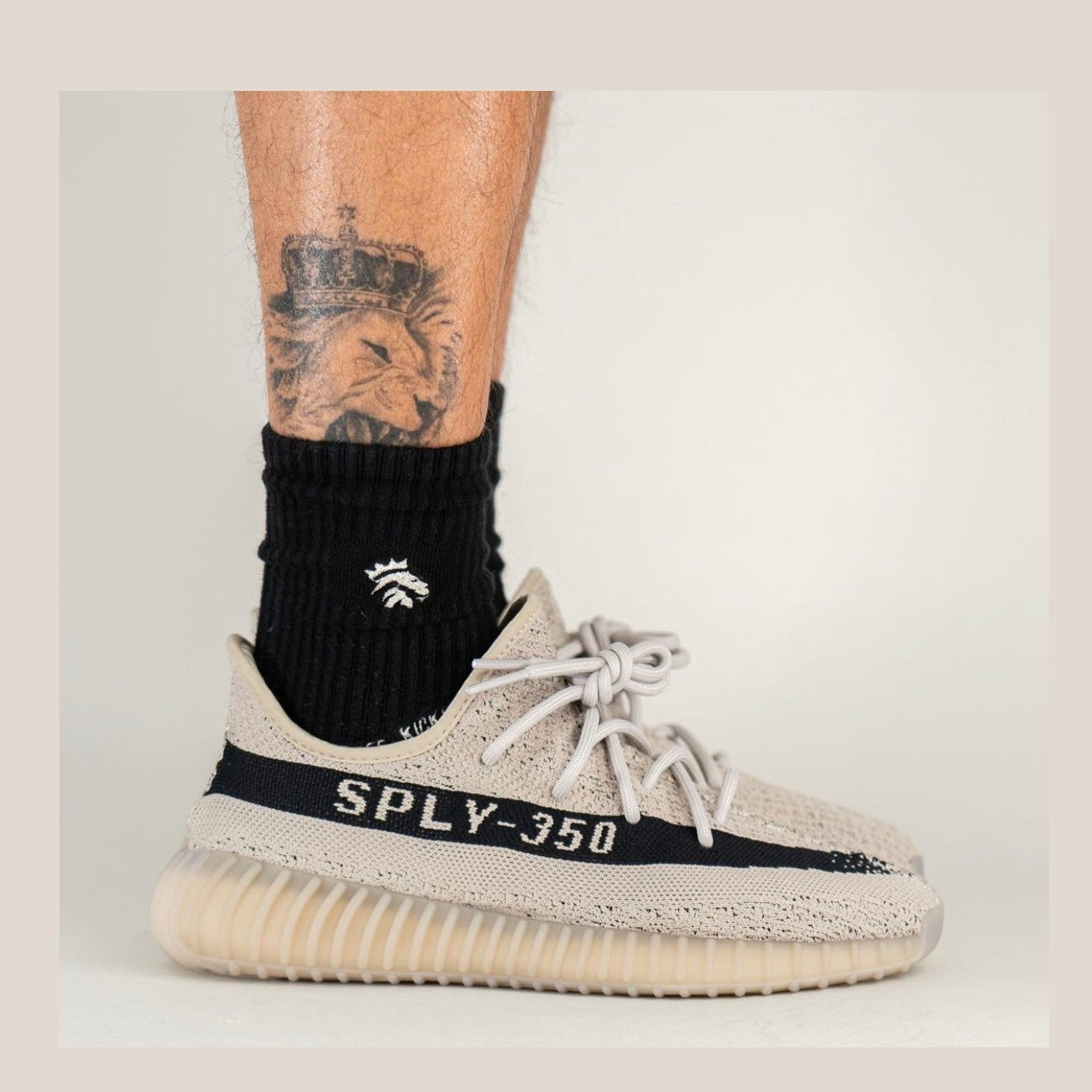 YEEZY BOOST 350 V2 "Begie / Black"