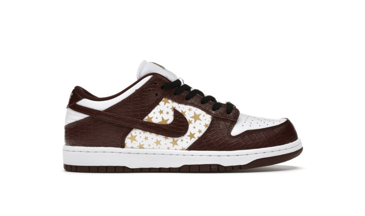 NIKE SB DUNK LOW SUPREME STAR BROWN